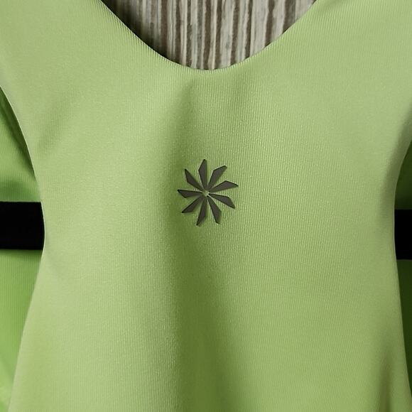 Athleta Cropped Neon Green Racer Back Athletic Tank Top Size XXS - Picture 3 of 9